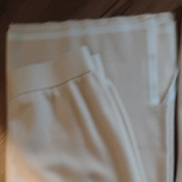 Medium Sweater Pants And Top Sweater Set - Picture 7 of 12